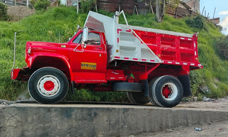 Chevrolet C-70 6.0 1...
