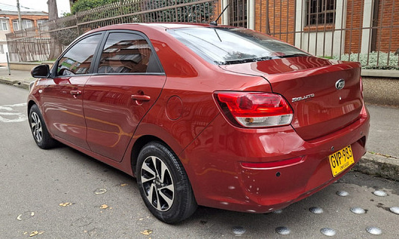 Kia Soluto 1.4L Lx 5...