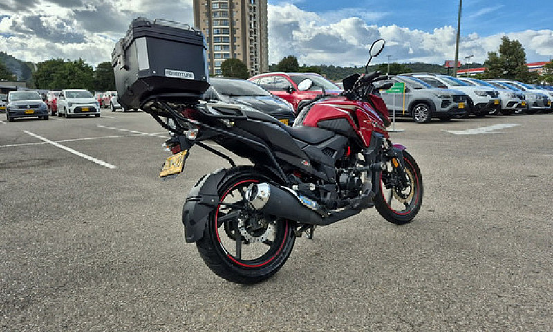 Honda Xblade ...