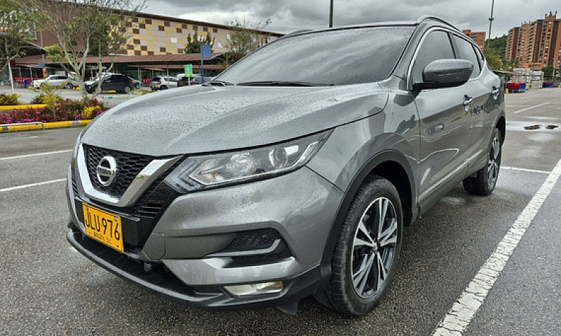 Nissan Qashqai 2.0 A...