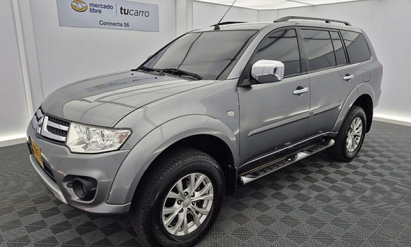 Mitsubishi Nativa 3....