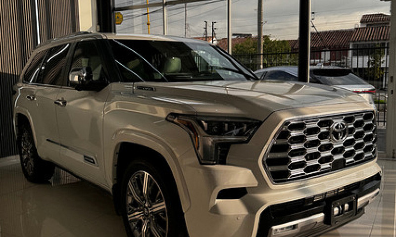Toyota Sequoia 3.5 V...