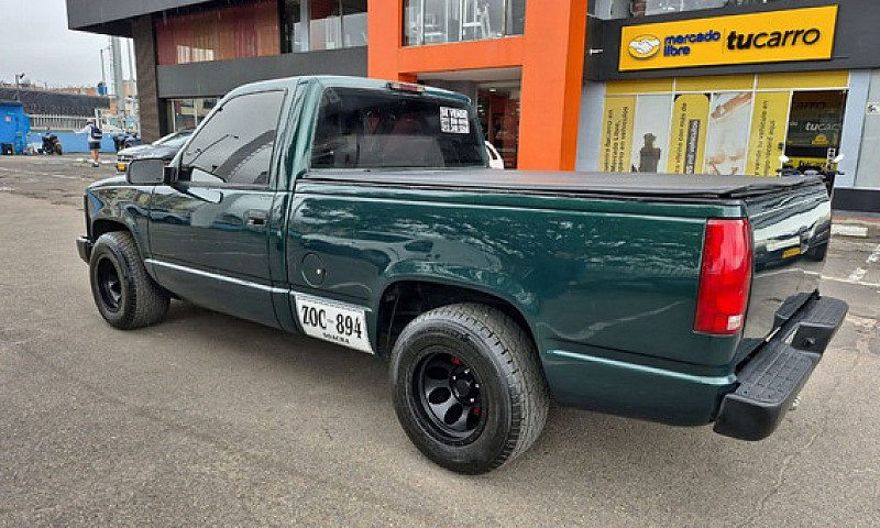 Chevrolet Cheyenne 5...