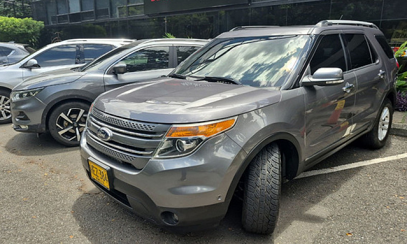 Ford Explorer 3.5 Li...