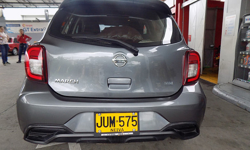 Nissan March 1.6 Sen...