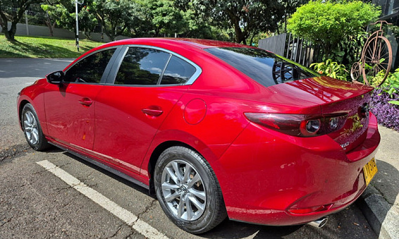 Mazda 3 2.0 Touring ...