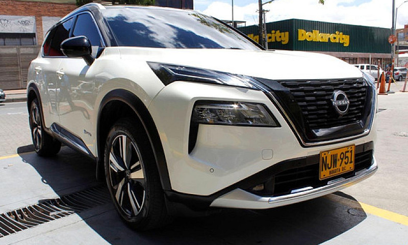 Nissan X-Trail 1.5 E...
