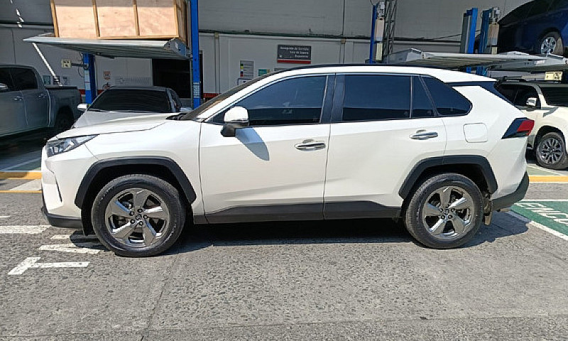 Toyota Rav4 Limited...