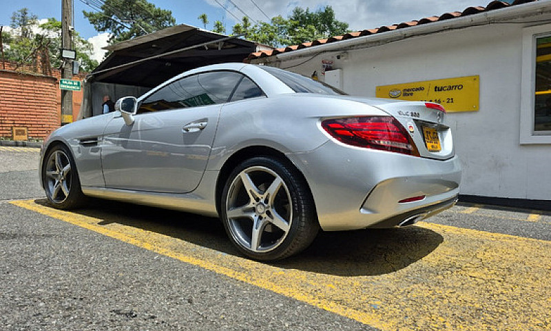 Mercedes-Benz Clase ...