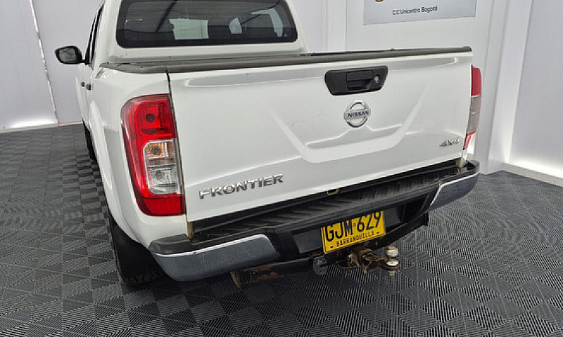 Nissan Np300 Frontie...
