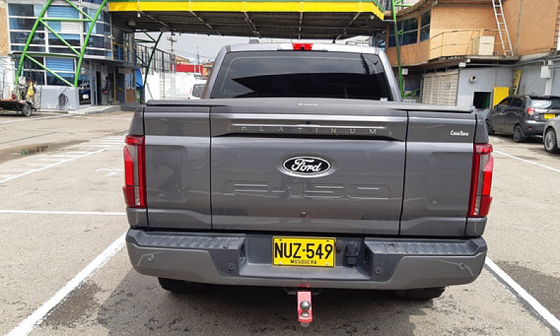 Ford F-150 Platinum ...