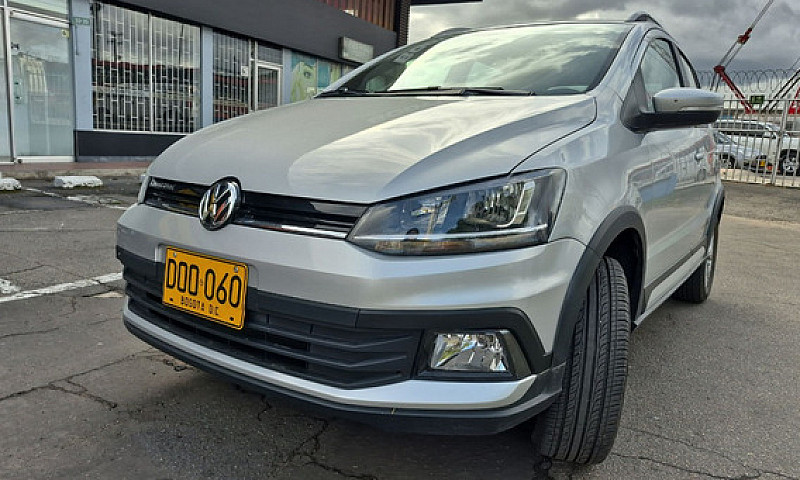 Volkswagen Crossfox ...