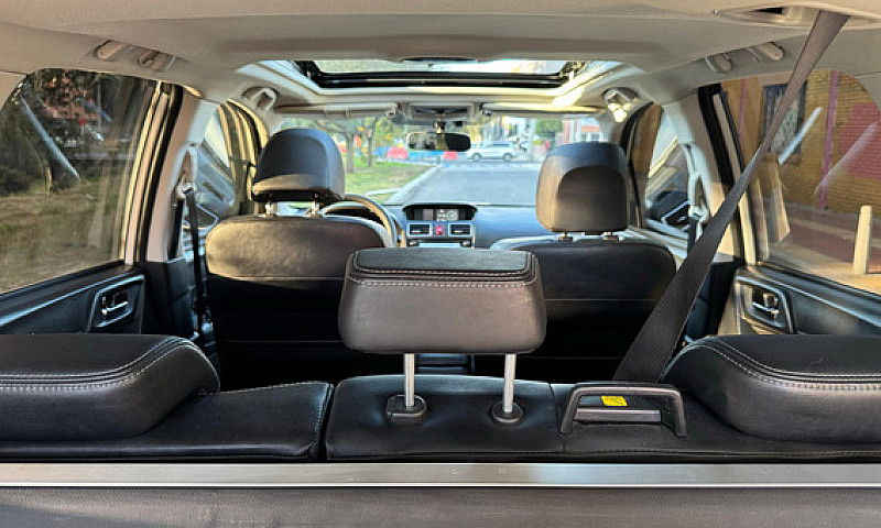 Subaru Forester 2.0 ...