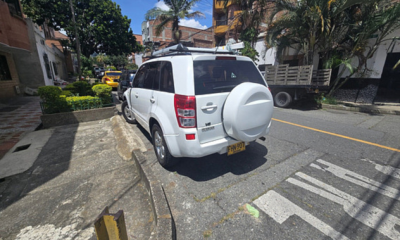 Gran Vitara 2,7 Cc 4...