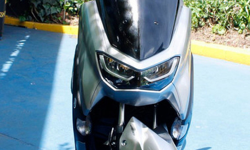 Yamaha N-Max Conect ...