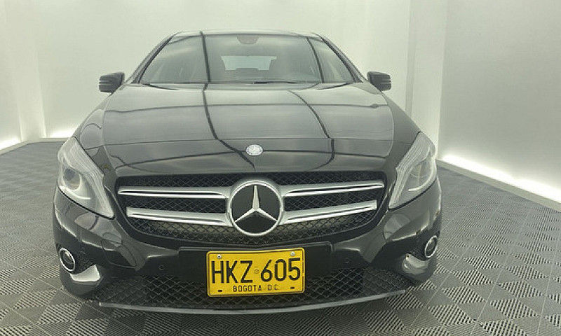 Mercedes-Benz Clase ...