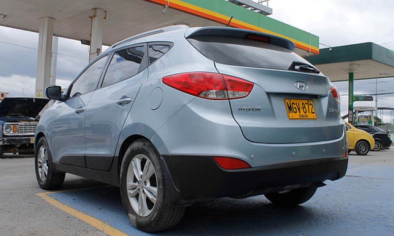 Hyundai Tucson Ix-35...