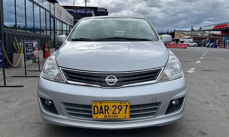 Nissan Tiida 1.8Cc A...