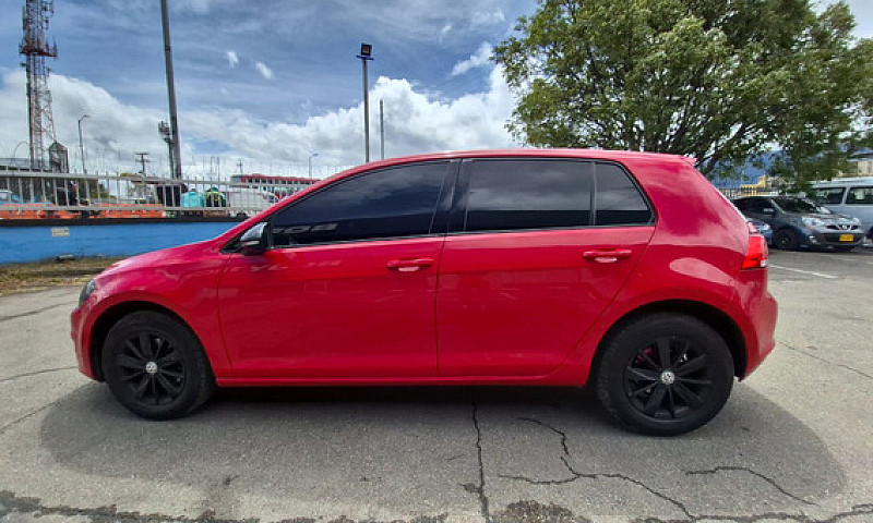 Volkswagen Golf 1.6 ...