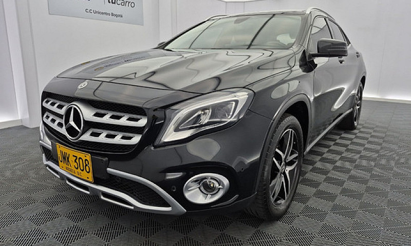 Mercedes-Benz Gla 20...