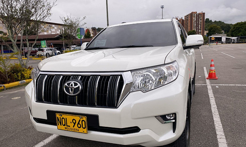Toyota Prado 4.0 Tx-...