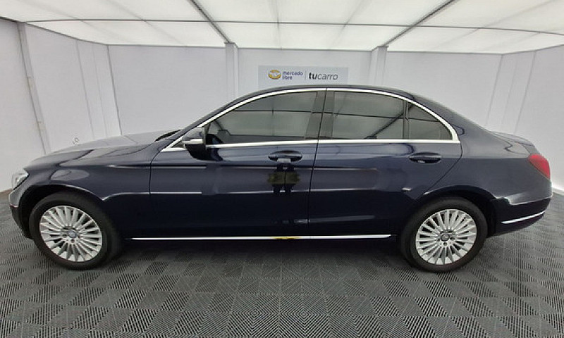 Mercedes-Benz Clase ...