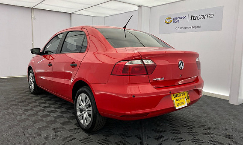 Volkswagen Voyage 1....