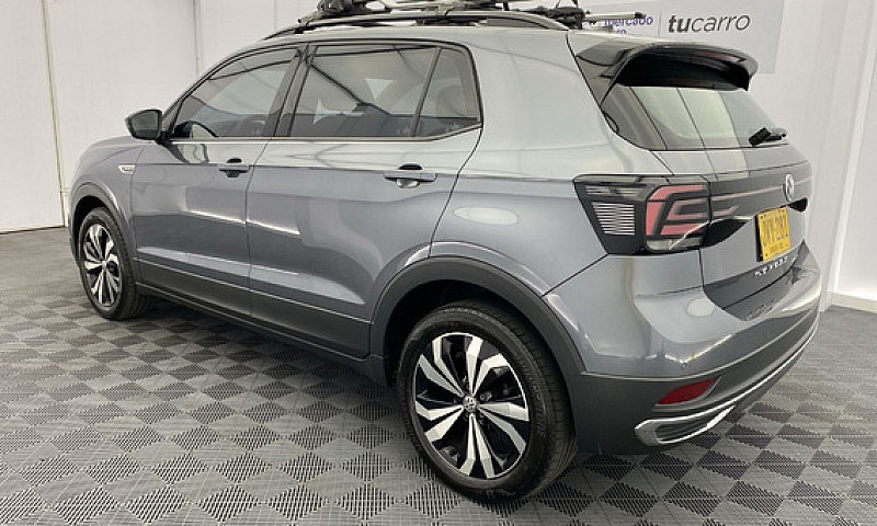 Volkswagen T-Cross 1...