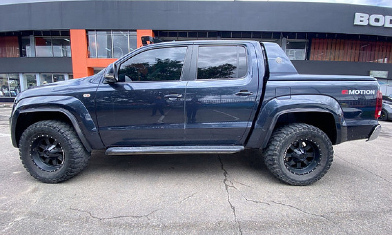 Volkswagen Amarok 3....