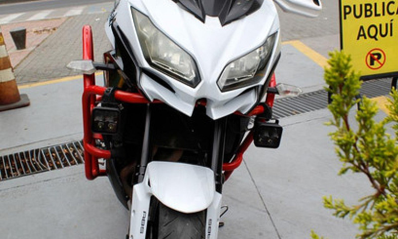 Kawasaki Versys 650 ...