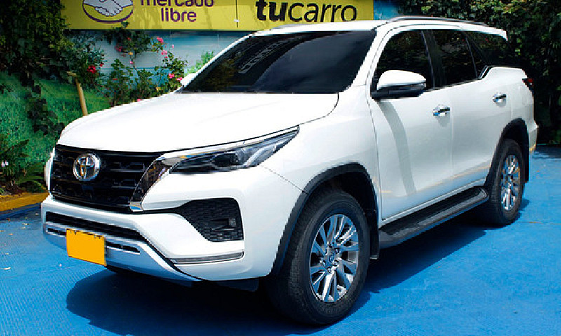 Toyota Fortuner 2.7 ...