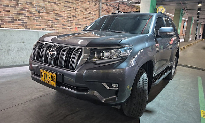 Toyota Prado 2.8 Txl...