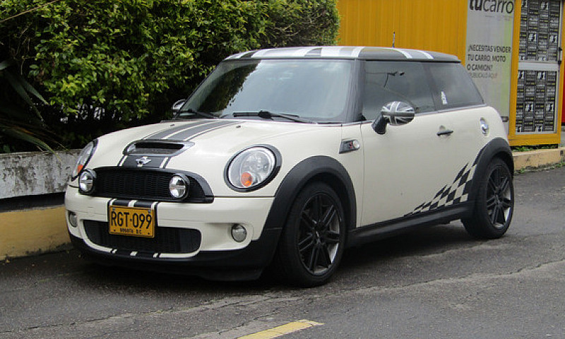 Mini Cooper S R56 1....
