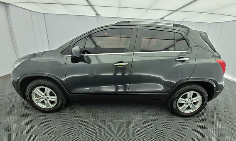 Chevrolet Tracker 1....