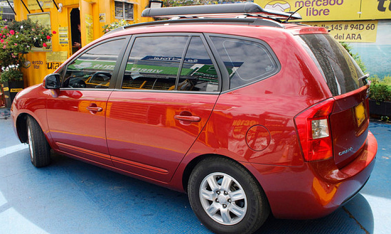 Kia Carens 2.0 Rondo...