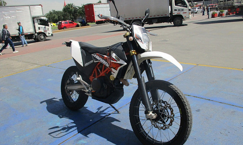 Moto Ktm 690 Enduro ...