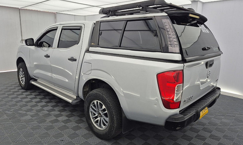 Nissan Np300 Frontie...