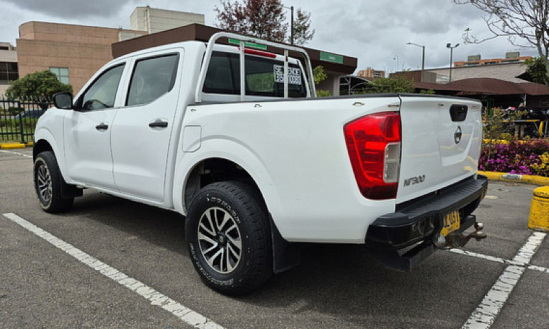 Nissan Np300 Frontie...