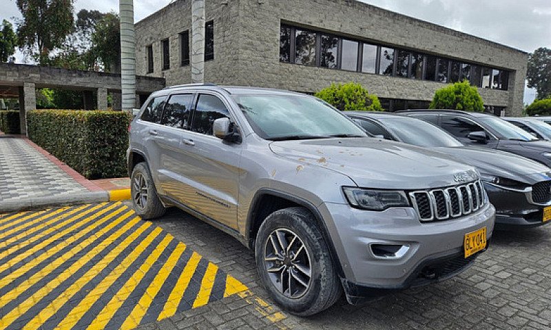 Jeep Grand Cherokee ...