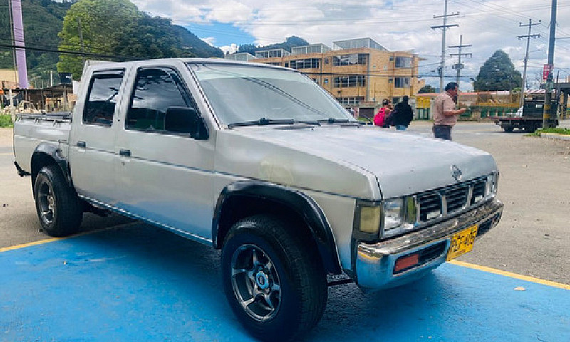 Nissan D21 2.0 Mt 20...