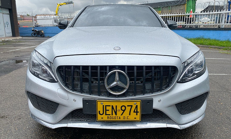 Mercedes-Benz Clase ...