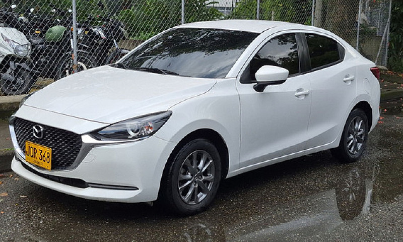 Mazda 2 1.5 Prime At...
