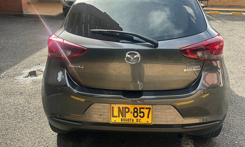 Mazda 2 1.5 Touring...
