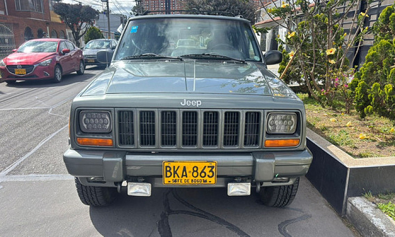 Jeep Cherokee 4.0 La...