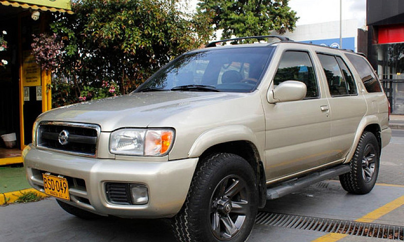 Nissan Pathfinder 3....