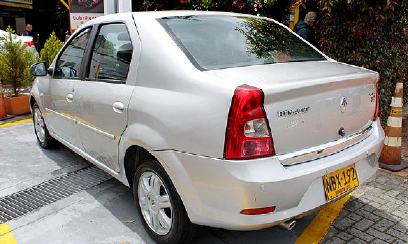 Renualt Logan Dynami...