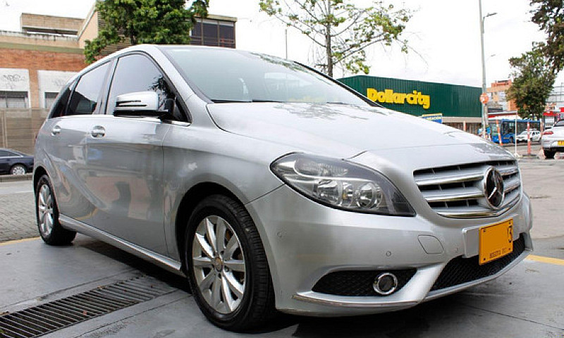 Mercedes-Benz Clase ...