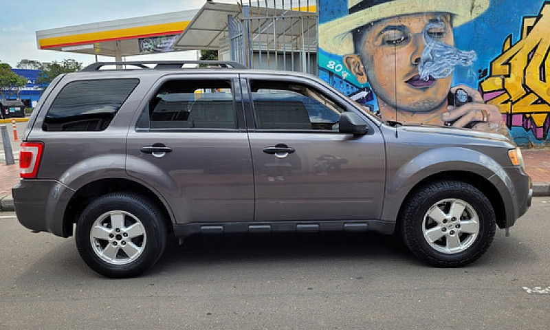 Ford Escape 3.0 Xlt...