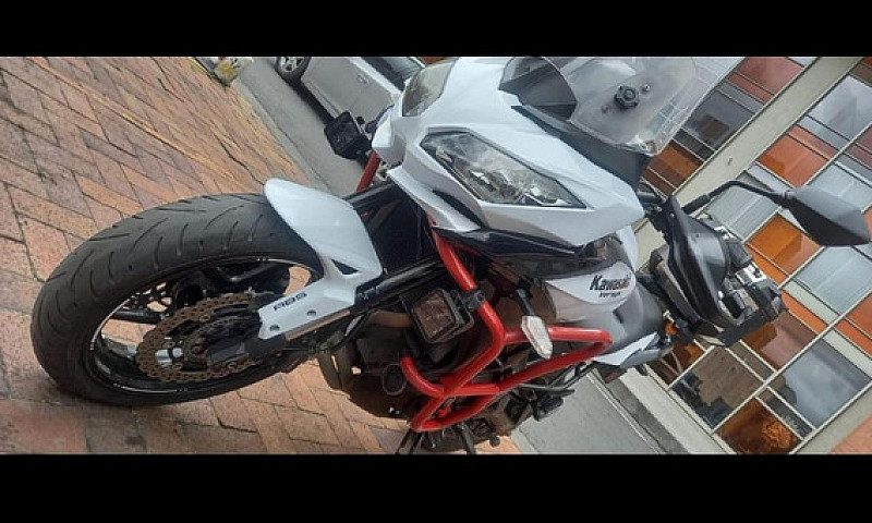 Kawasaki Versys 650 ...