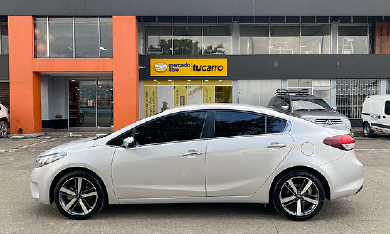 Kia Cerato Pro 1.6L ...